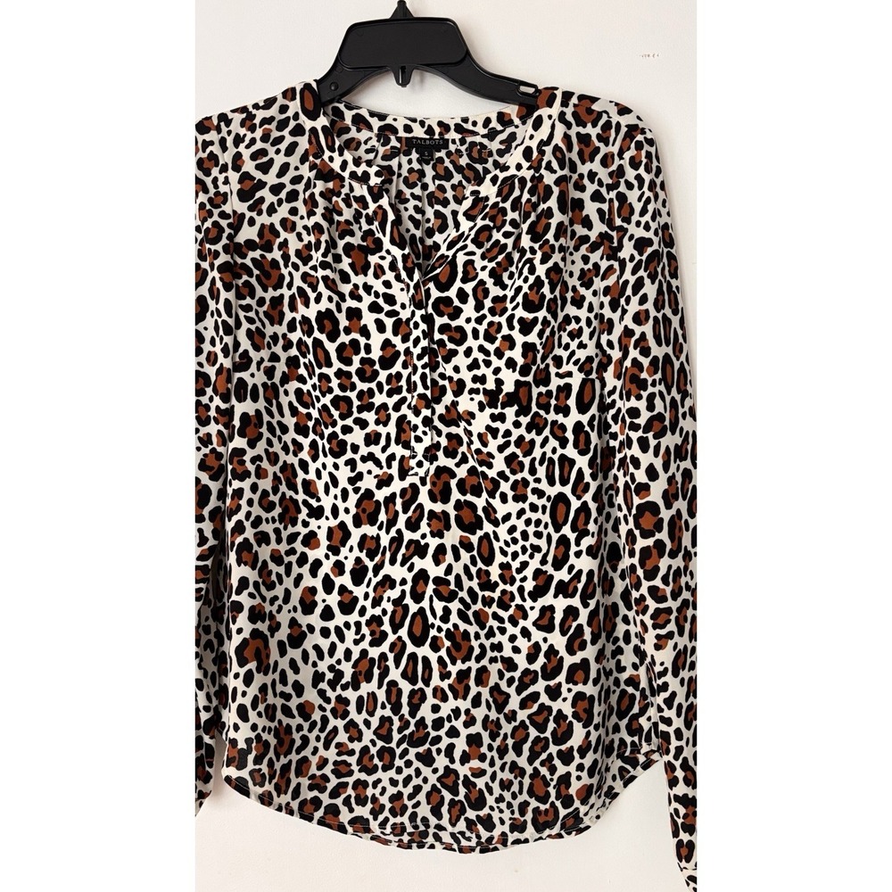 TALBOTS Cheetah Print Split Neck 1/2 Button Popover Blouse Top sz S Shirt Dressy
